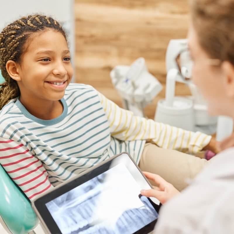 benefits of using a specialized pediatric dentist for the kids.